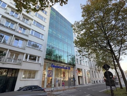                                         Kantoor te huur in Antwerpen, € 4.241,25
