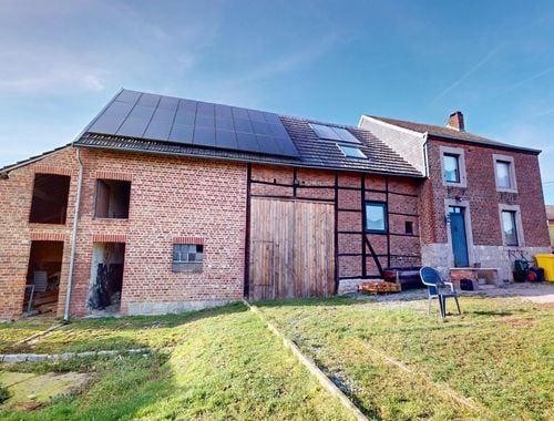                                         Woning te koop in Somme-Leuze, € 210.000
