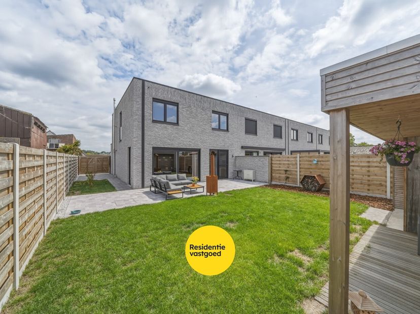 Maison à vendre
                    à 8460 Roksem