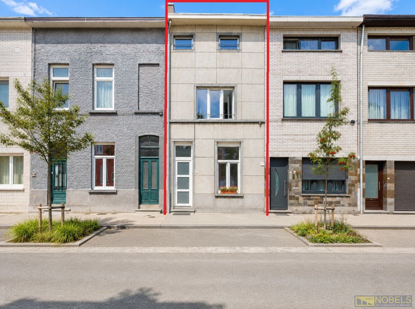 Huis te huur in Justus de Harduwijnlaan 30,
                    9000 Gent