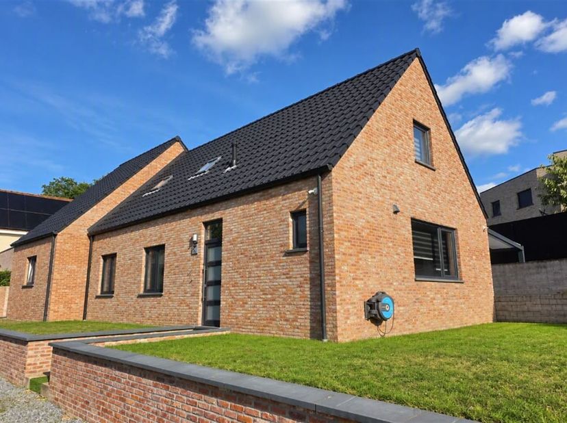 Maison à vendre à hofstraat  26,
                    3530 Houthalen
