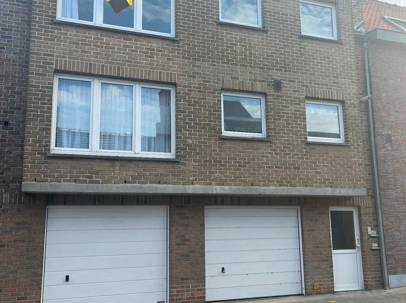 Appartement à louer
                    à 8930 Lauwe