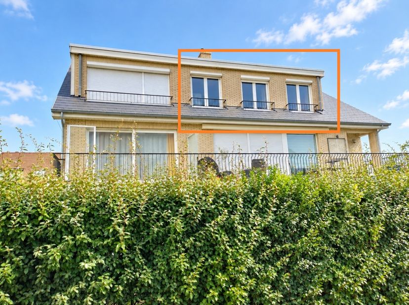 Appartement te koop in E. Vanlangenhovestraat 1 bus 0201,
                    8670 Koksijde