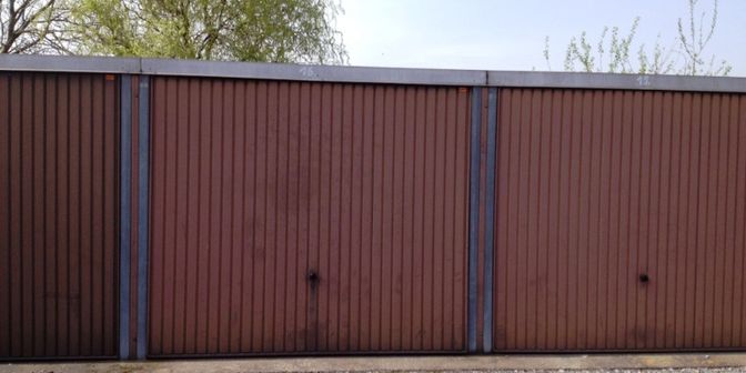 Garage te huur in Gentsesteenweg 25 bus G 6, 8530 Harelbeke