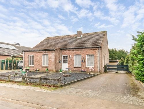                                         Eengezinswoning te koop in Overpelt, € 445.000
