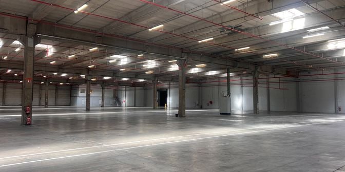 Bedrijfsvastgoed te huur in Industriepark-West 42 bus C08, 9100 Sint-Niklaas