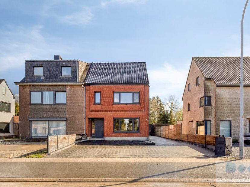 Maison à vendre
                    à 2222 Itegem