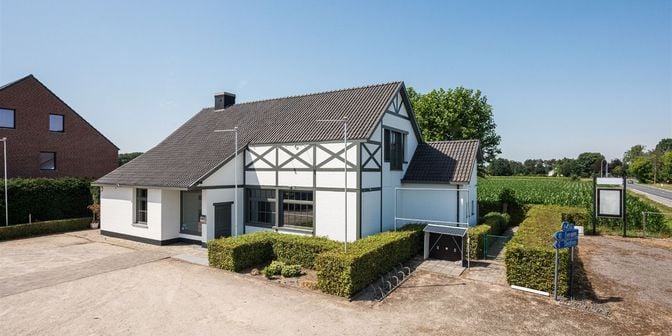 Bien professionnel à vendre à Oosteeklostraat 1, 9971 Lembeke