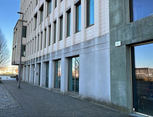                                         Kantoor te huur in Antwerpen, € 1.900
