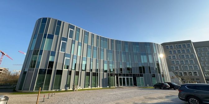 Bedrijfsvastgoed te huur in Amelia Earhartlaan 19 bus V3, 9051 Sint-Denijs-Westrem