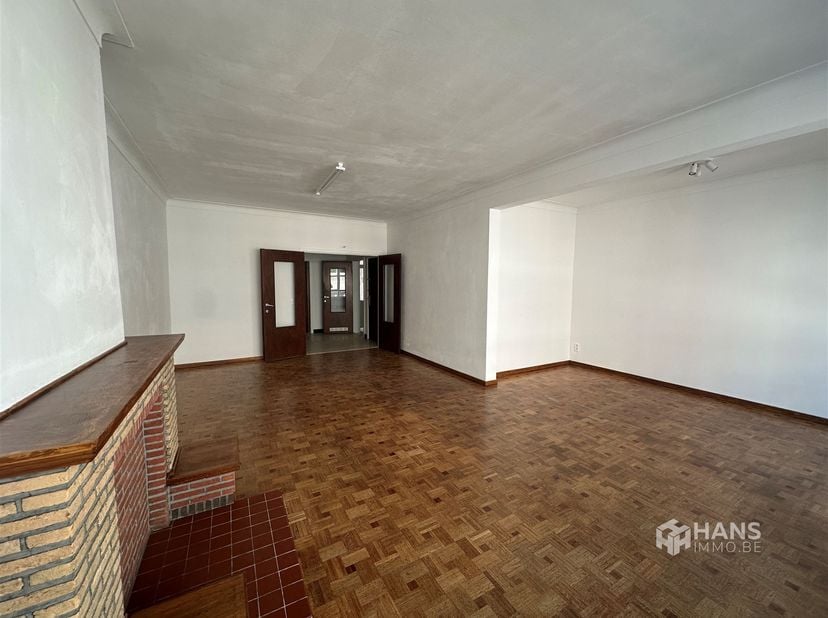 Appartement te huur in Jacob Jordaensstraat 27 bus 101,
                    2018 Antwerpen