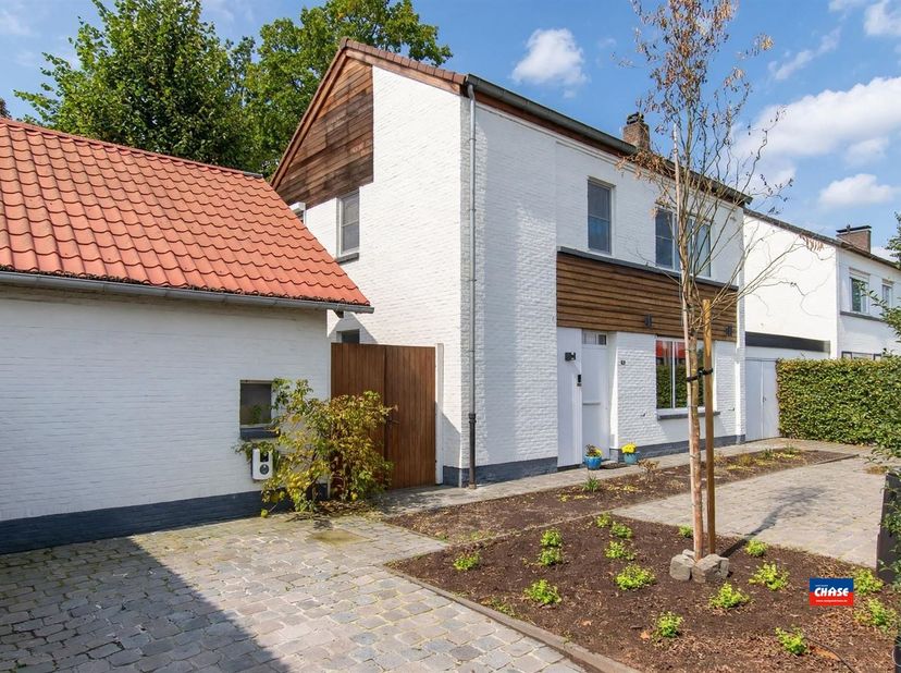 Huis te koop in Cleydaellaan 15,
                    2630 Aartselaar