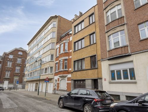                                         Huis te koop in Laken, € 649.000
