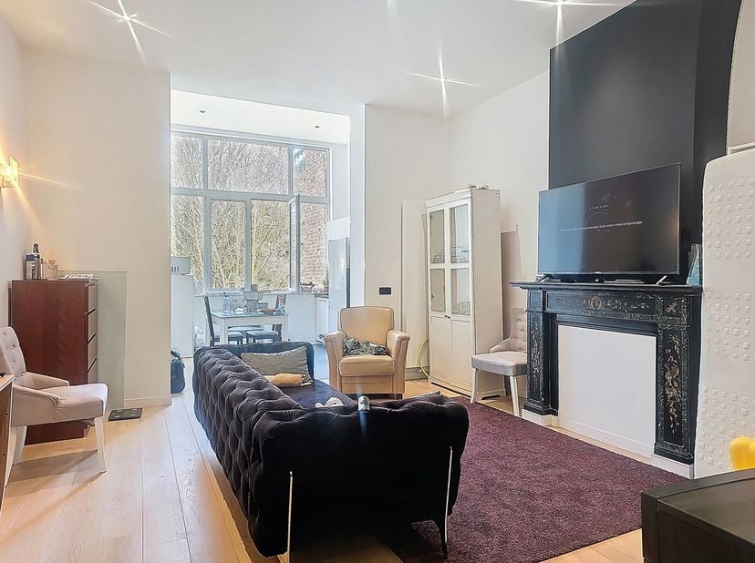 Tussen de Bascule en het Bois de la Cambre – Appartement met 2 slaapkamers in een kleinschalig appartementencomplex<br />
Ideaal gelegen aan de Chauss