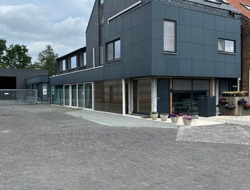                                         Gemengd gebruik te koop in Adegem, € 879.000
