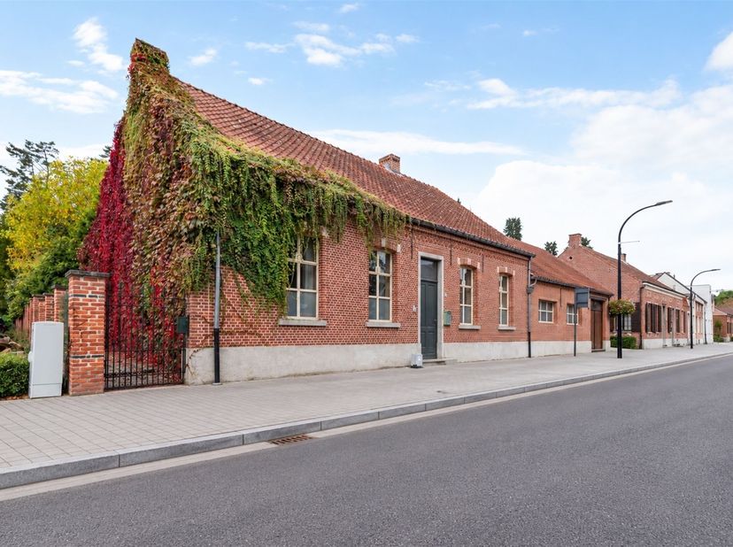 Huis te koop in Vlimmersebaan 21,
                    2275 Wechelderzande