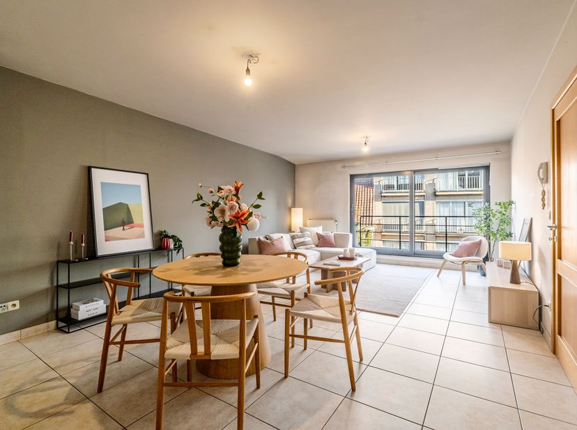 Appartement te koop in Oudburgstraat 8 bus W4,
                    9240 Zele