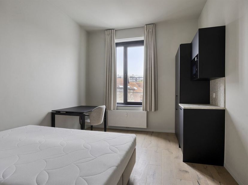 Residentie The Hills is een opbrengstpand dat voor zowel studerende jongeren in de Leuvense stadskern als in Heverlee en Brussel een goede locatie bie