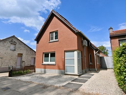                                         Eengezinswoning te koop in Zoutleeuw, € 219.000
