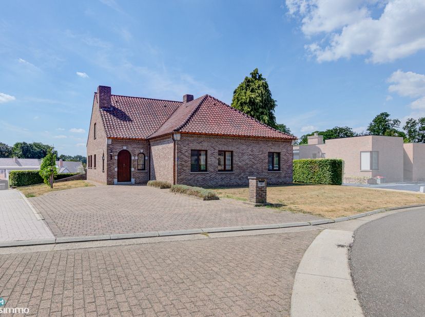 Maison à louer
                    à 3740 Bilzen