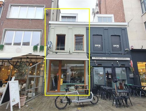                                        Bien commercial à louer à Hasselt, € 1.950
