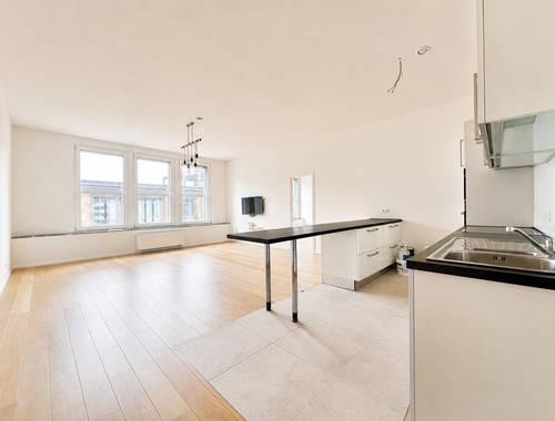                                         Appartement te huur in Etterbeek, € 1.500
