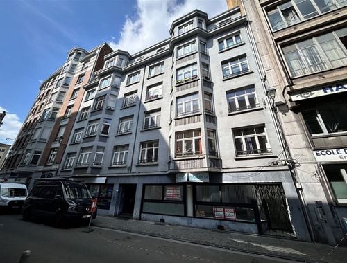                                         Commercieel Gebouw te koop in Liège, € 160.000
