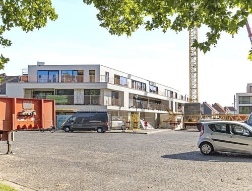                                         Commercieel Gebouw te koop in Vichte, € 408.540
