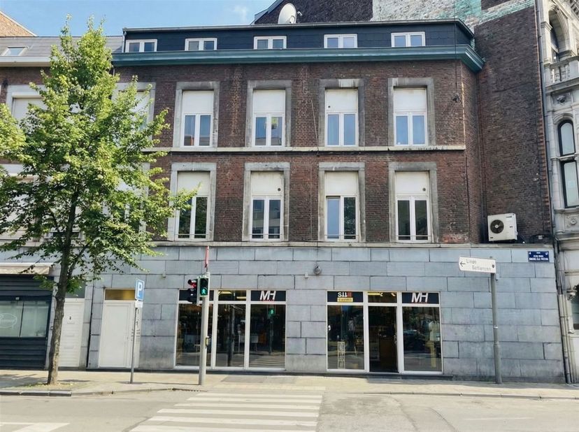 Appartement te koop in Rue des Guillemins 2,
                    4000 Liège