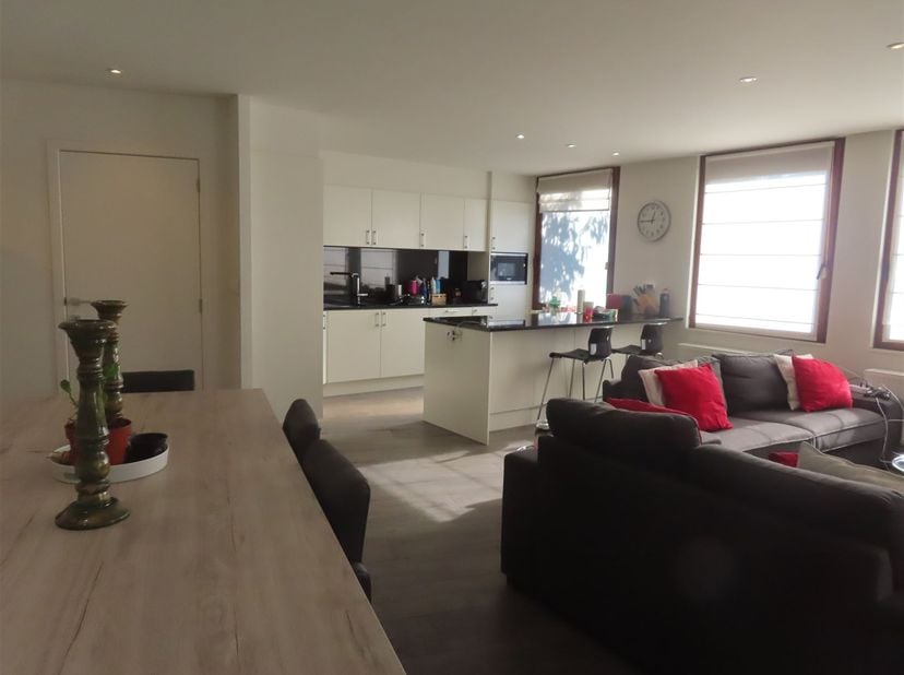 Appartement à louer
                    à 2000 Antwerpen