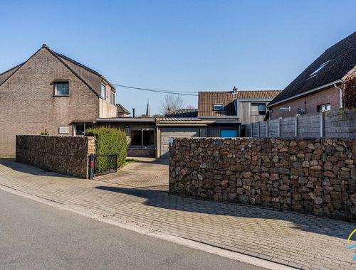                                         Woning te koop in Moerzeke, € 289.000
