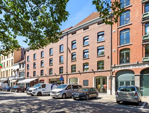                                         Bureaux à louer à Antwerpen, € 1.618,75
