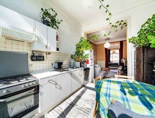                                         Appartement te koop in Schaarbeek, € 245.000
