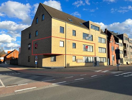                                         Appartement à louer à Geel, € 850

