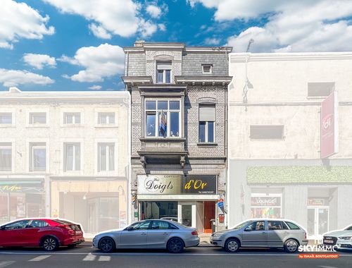                                         Usage mixte à vendre à Jemeppe-sur-Meuse, € 199.000
