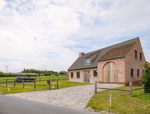                                         Woning te koop in Bassevelde, € 749.000
