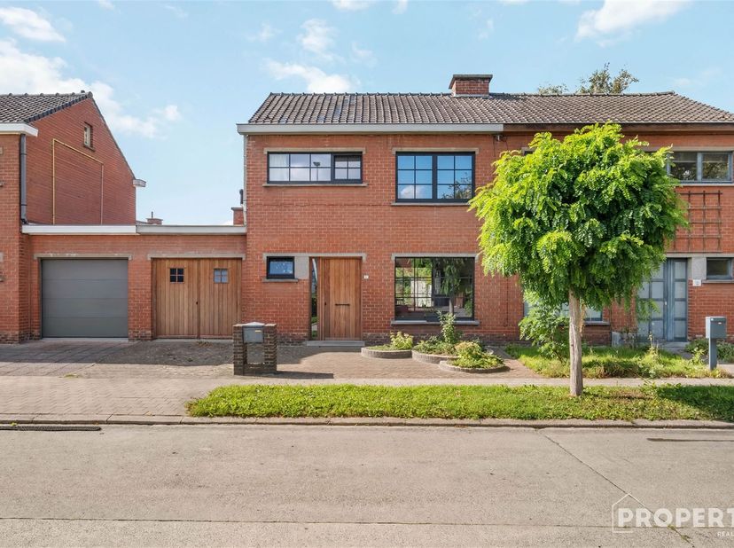 Huis te koop in Kollegelaan 34,
                    8530 Harelbeke