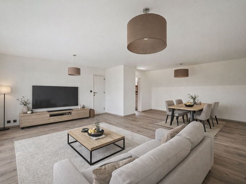 Op zoek naar een verzorgd en lichtrijk appartement op een rustige, maar vlot bereikbare ligging mét garage? Dan is dit instapklare appartement precies