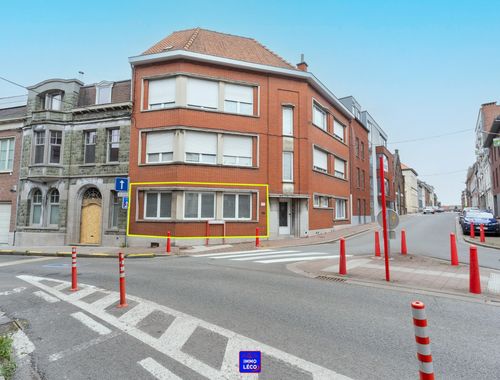                                         Gelijkvloers app. te huur in Moeskroen, € 775
