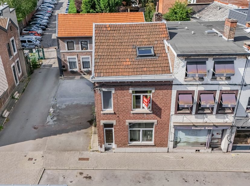 Huis te koop in Rue Large Voie 127,
                    4040 Herstal