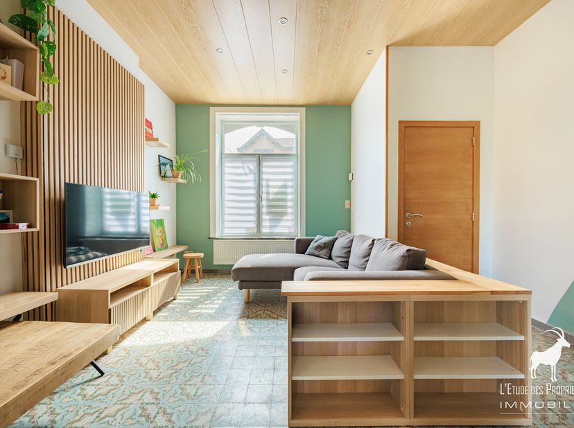 Referentie Agentschap: L6031-440<br />
*** VIRTUELE RONDLEIDING: https://envisite.net/vtour/fr/dx5u19/frame ***<br />
Ontdek deze prachtige woning in
