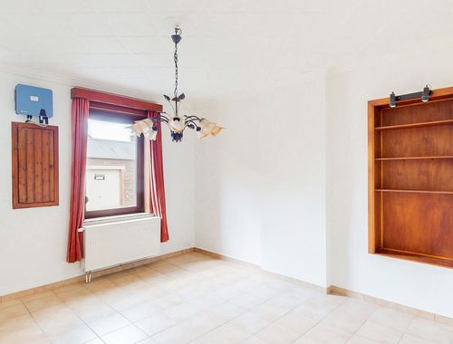                                         Woning te huur in Courcelles, € 1.100
