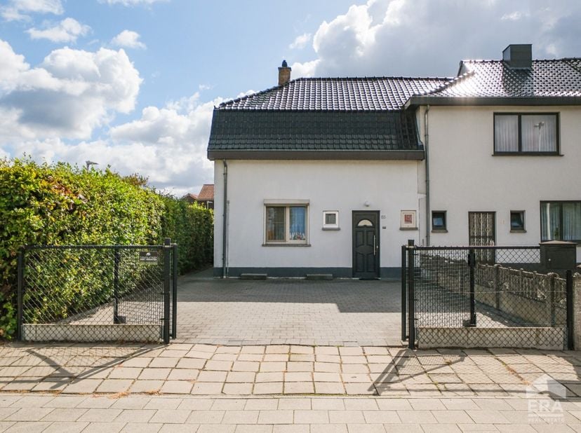 Huis te koop in Torenlaan 65,
                    3600 Genk