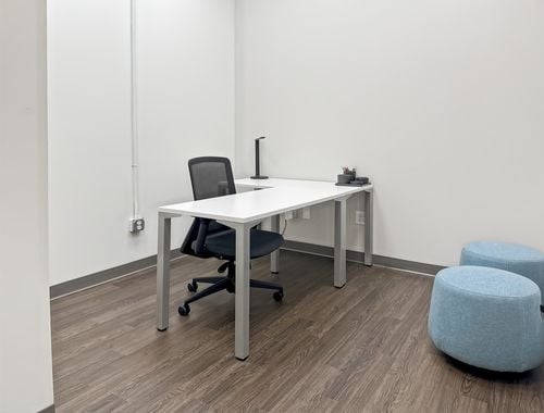                                         Kantoor te huur in Antwerpen, € 539
