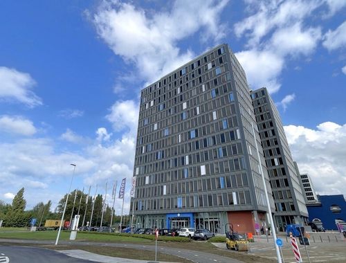                                         Kantoor te huur in Antwerpen, € 1.875
