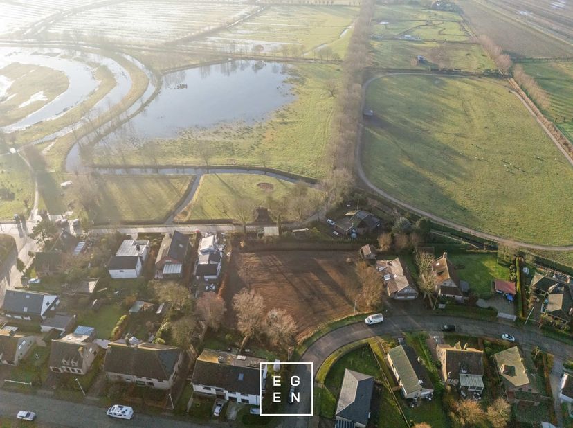 Ga naar egenvastgoed.be voor meer informatie en om jouw afspraak in te plannen | GEEN BOUWVERPLICHTING | egen vastgoed biedt de laatste drie bouwkavel