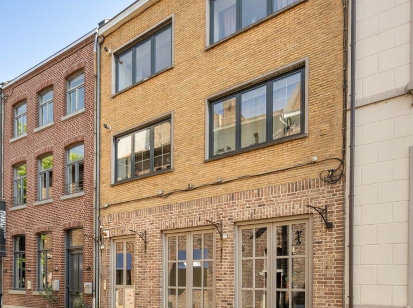 Appartement à vendre
                    à 3680 Maaseik