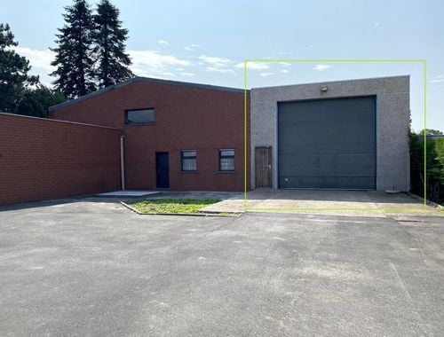                                         Opslagplaats te huur in Meulebeke, € 695
