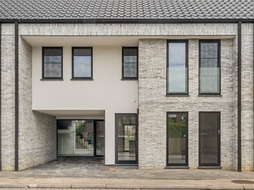 Een unieke parel verscholen in het glooiend landschap van het Hageland ...<br />
<br />
In de Diestsestraat in Kortenaken, op wandelafstand van de dor