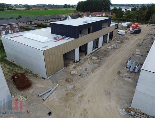                                         Bâtiment d’entreprise à vendre à Anzegem, € 604.000
